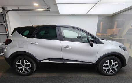 Renault Kaptur I рестайлинг, 2018 год, 1 599 000 рублей, 5 фотография