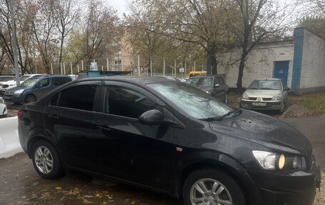 Chevrolet Aveo III, 2014 год, 800 000 рублей, 4 фотография