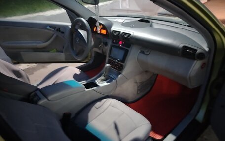 Mercedes-Benz C-Класс, 2002 год, 310 000 рублей, 11 фотография