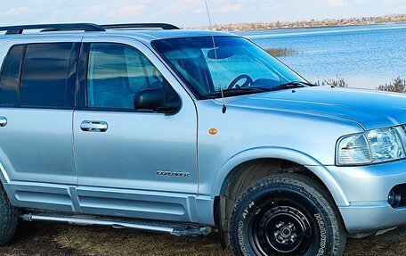 Ford Explorer III, 2005 год, 1 050 000 рублей, 3 фотография