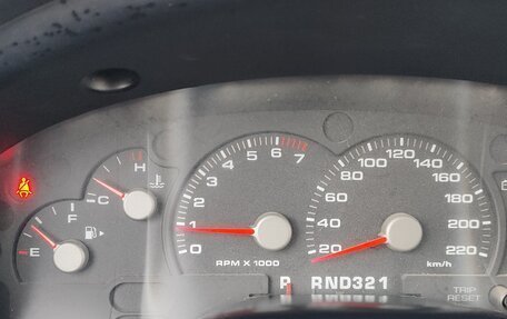 Ford Explorer III, 2005 год, 1 050 000 рублей, 14 фотография