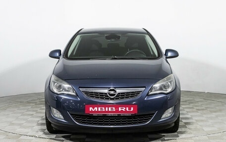 Opel Astra J, 2010 год, 605 000 рублей, 2 фотография