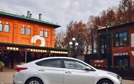 Hyundai Solaris II рестайлинг, 2018 год, 1 270 000 рублей, 4 фотография