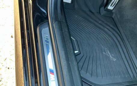 BMW 3 серия, 2019 год, 3 780 000 рублей, 11 фотография