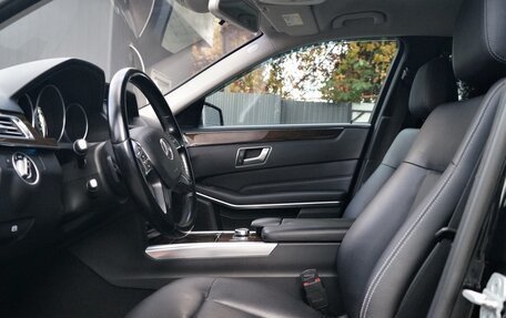 Mercedes-Benz E-Класс, 2015 год, 1 650 000 рублей, 15 фотография