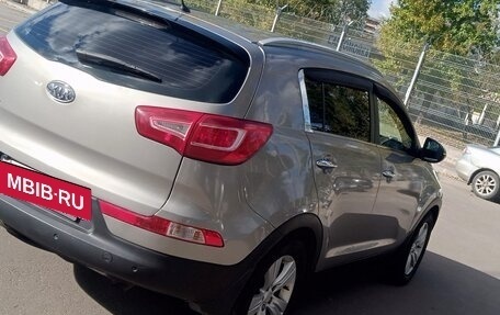 KIA Sportage III, 2010 год, 965 000 рублей, 14 фотография
