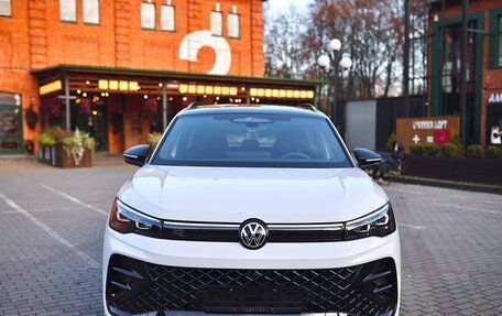 Volkswagen Tiguan, 2025 год, 5 100 000 рублей, 3 фотография