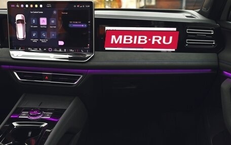 Volkswagen Tiguan, 2025 год, 5 100 000 рублей, 28 фотография