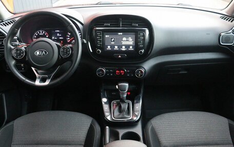 KIA Soul III, 2020 год, 1 999 000 рублей, 6 фотография