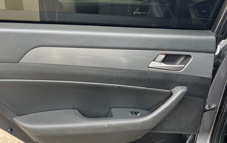 Hyundai Sonata VII, 2018 год, 980 000 рублей, 8 фотография