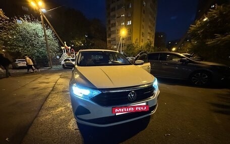 Volkswagen Polo VI (EU Market), 2021 год, 900 000 рублей, 9 фотография