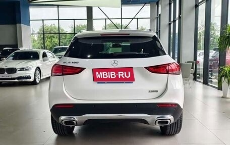Mercedes-Benz GLA, 2021 год, 2 450 000 рублей, 5 фотография