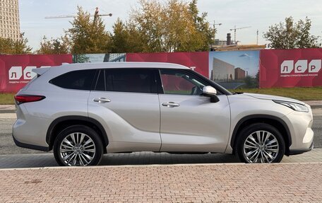 Toyota Highlander, 2025 год, 5 499 000 рублей, 4 фотография