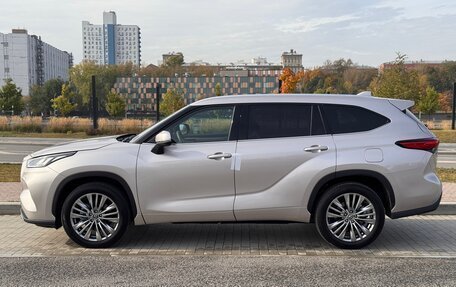 Toyota Highlander, 2025 год, 5 499 000 рублей, 8 фотография