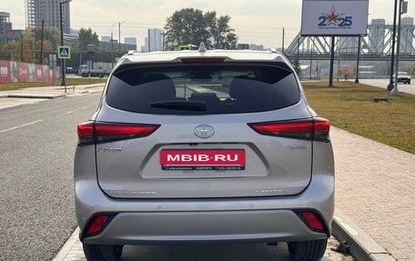 Toyota Highlander, 2025 год, 5 499 000 рублей, 6 фотография