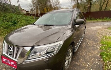 Nissan Pathfinder, 2016 год, 1 830 000 рублей, 6 фотография