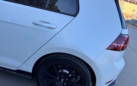 Volkswagen Golf R VII, 2019 год, 4 200 000 рублей, 6 фотография