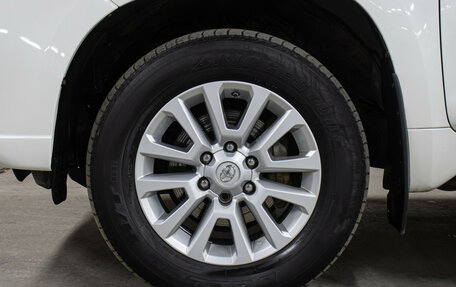 Toyota Land Cruiser Prado 150 рестайлинг 2, 2016 год, 3 198 000 рублей, 27 фотография