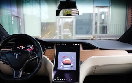 Tesla Model X I, 2019 год, 4 800 000 рублей, 13 фотография