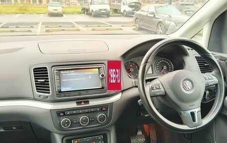 Volkswagen Sharan II, 2014 год, 1 550 000 рублей, 32 фотография