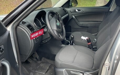 Skoda Yeti I рестайлинг, 2013 год, 815 000 рублей, 27 фотография