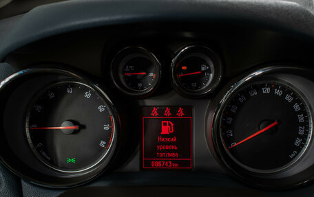 Opel Mokka I, 2014 год, 1 330 000 рублей, 12 фотография