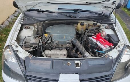 Renault Symbol I, 2006 год, 350 000 рублей, 26 фотография