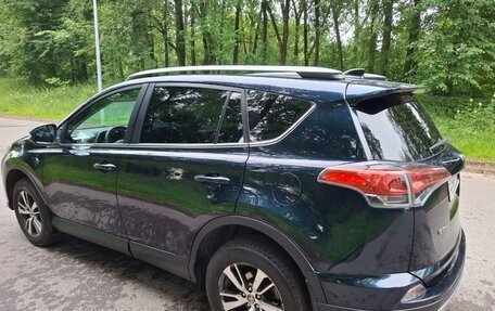 Toyota RAV4, 2018 год, 1 930 000 рублей, 20 фотография