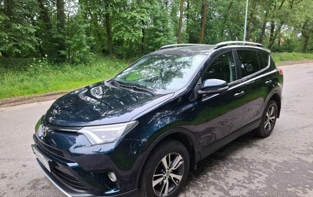 Toyota RAV4, 2018 год, 1 930 000 рублей, 21 фотография