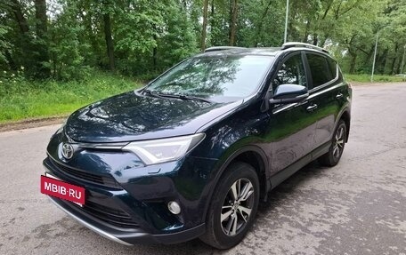 Toyota RAV4, 2018 год, 1 930 000 рублей, 23 фотография