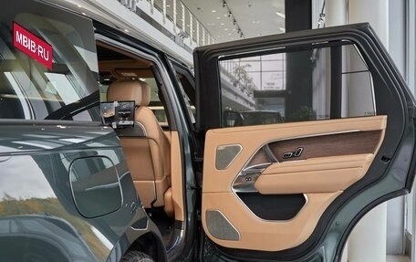 Land Rover Range Rover IV рестайлинг, 2025 год, 28 000 000 рублей, 28 фотография