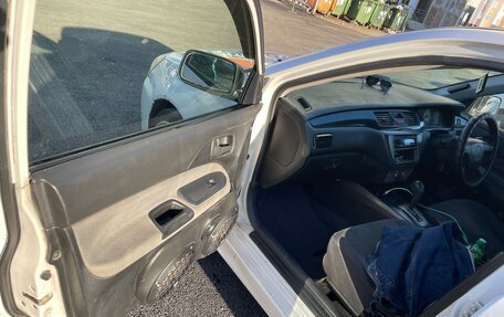 Mitsubishi Lancer IX, 2003 год, 329 000 рублей, 11 фотография