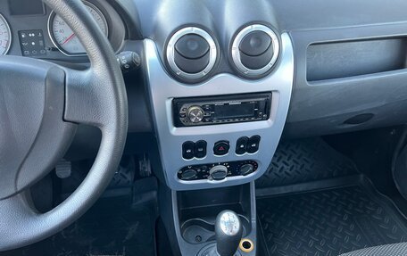 Renault Sandero I, 2010 год, 610 000 рублей, 8 фотография