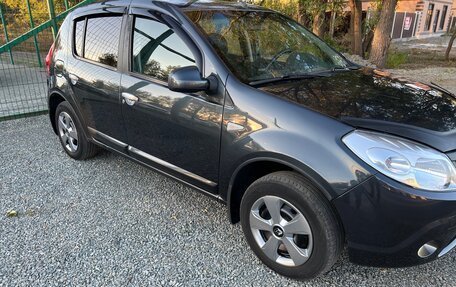 Renault Sandero I, 2010 год, 610 000 рублей, 3 фотография