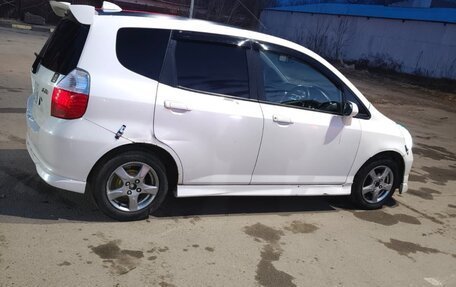 Honda Fit III, 2003 год, 310 000 рублей, 2 фотография