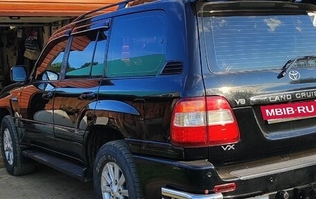 Toyota Land Cruiser 100 рестайлинг 2, 2005 год, 2 450 000 рублей, 8 фотография