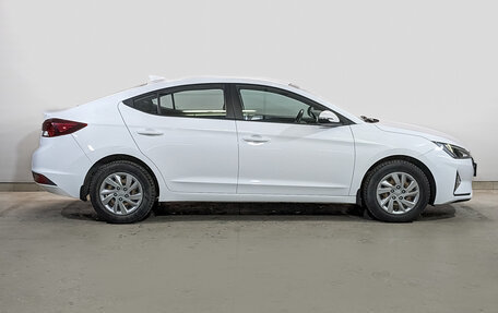 Hyundai Elantra VI рестайлинг, 2019 год, 1 585 000 рублей, 4 фотография