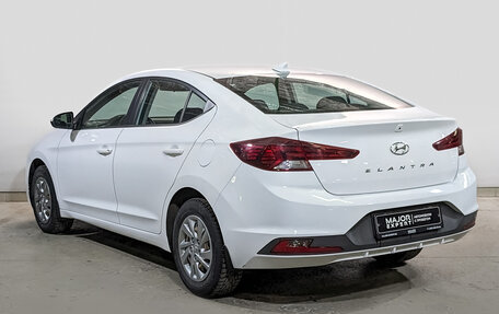 Hyundai Elantra VI рестайлинг, 2019 год, 1 585 000 рублей, 7 фотография