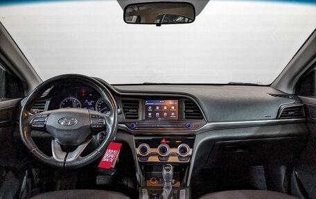 Hyundai Elantra VI рестайлинг, 2019 год, 1 585 000 рублей, 12 фотография