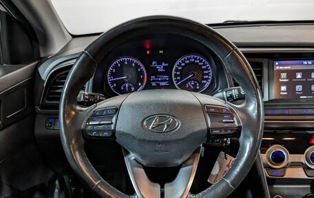 Hyundai Elantra VI рестайлинг, 2019 год, 1 585 000 рублей, 20 фотография