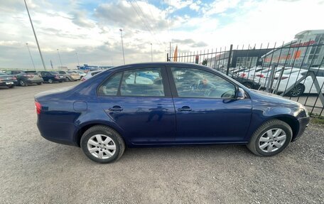 Volkswagen Jetta VI, 2006 год, 699 000 рублей, 4 фотография