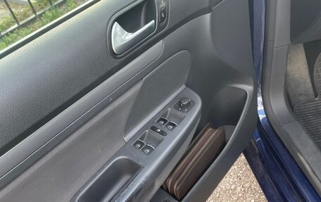 Volkswagen Jetta VI, 2006 год, 699 000 рублей, 10 фотография