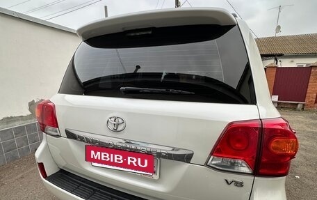 Toyota Land Cruiser 200, 2013 год, 5 300 000 рублей, 7 фотография