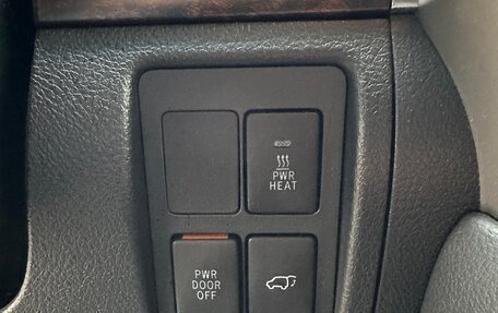 Toyota Land Cruiser 200, 2013 год, 5 300 000 рублей, 19 фотография