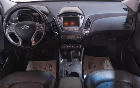 Hyundai ix35 I рестайлинг, 2014 год, 1 599 000 рублей, 10 фотография