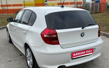 BMW 1 серия, 2011 год, 820 000 рублей, 8 фотография