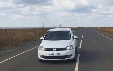 Volkswagen Golf Plus II, 2010 год, 650 000 рублей, 3 фотография