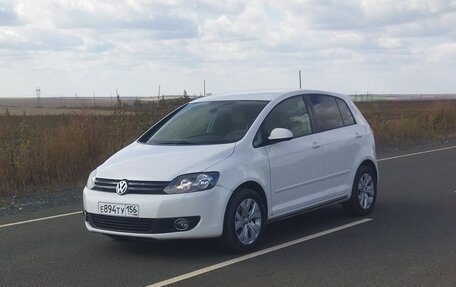 Volkswagen Golf Plus II, 2010 год, 650 000 рублей, 2 фотография