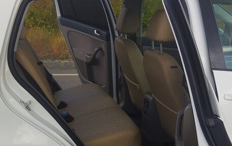 Volkswagen Golf Plus II, 2010 год, 650 000 рублей, 8 фотография