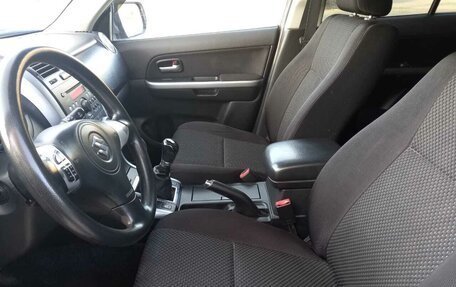 Suzuki Grand Vitara, 2011 год, 870 000 рублей, 6 фотография